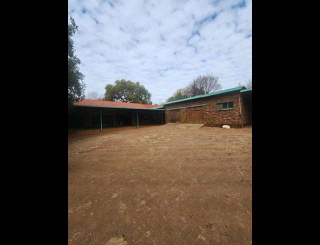 FARM FOR SALE IN GERARDSVILLE